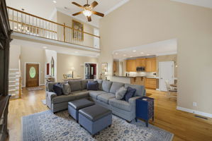 5407 Effieham St-11
