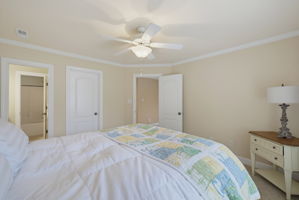5407 Effieham St-33