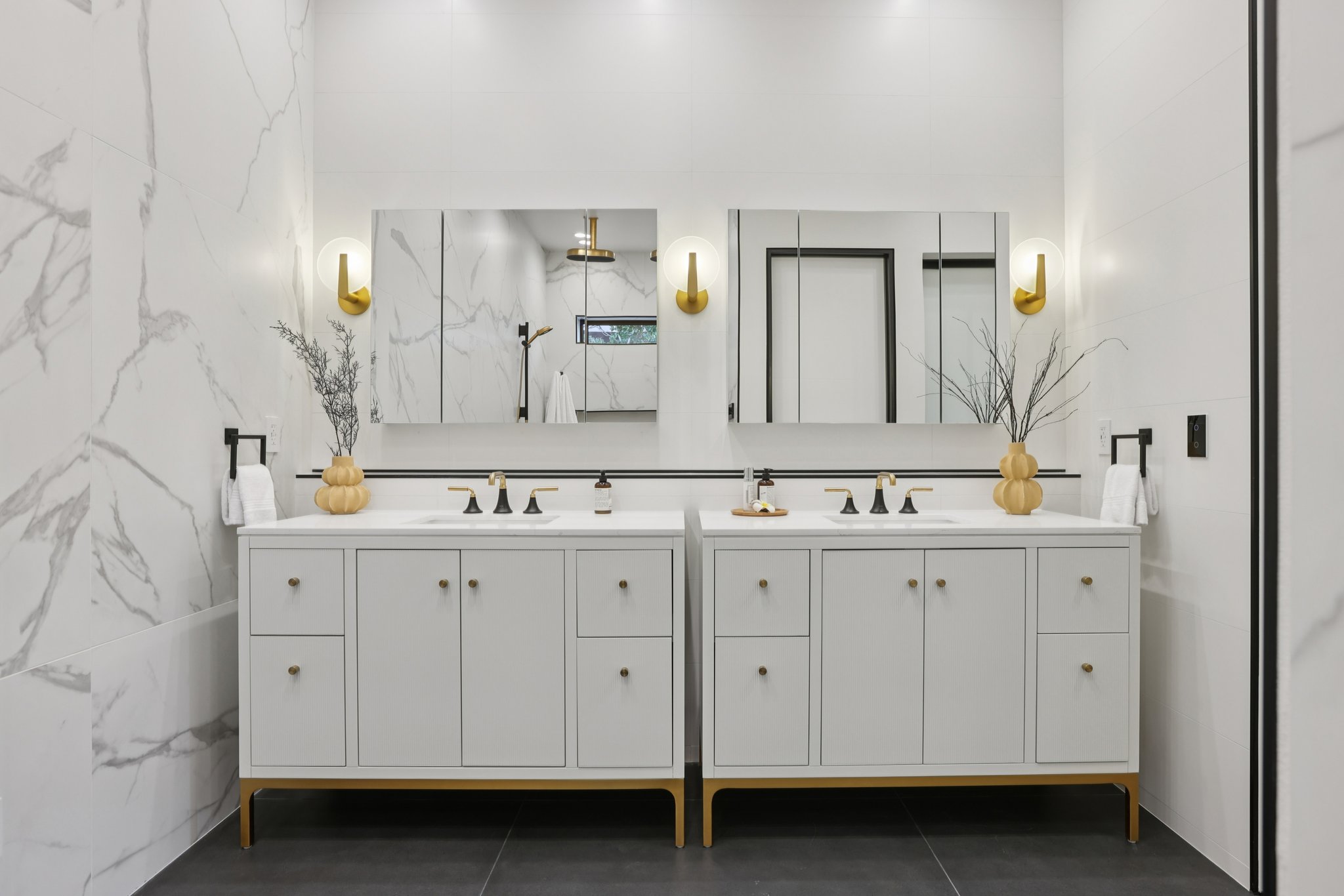 VÃ­a Del Valle-L1911-038.jpg