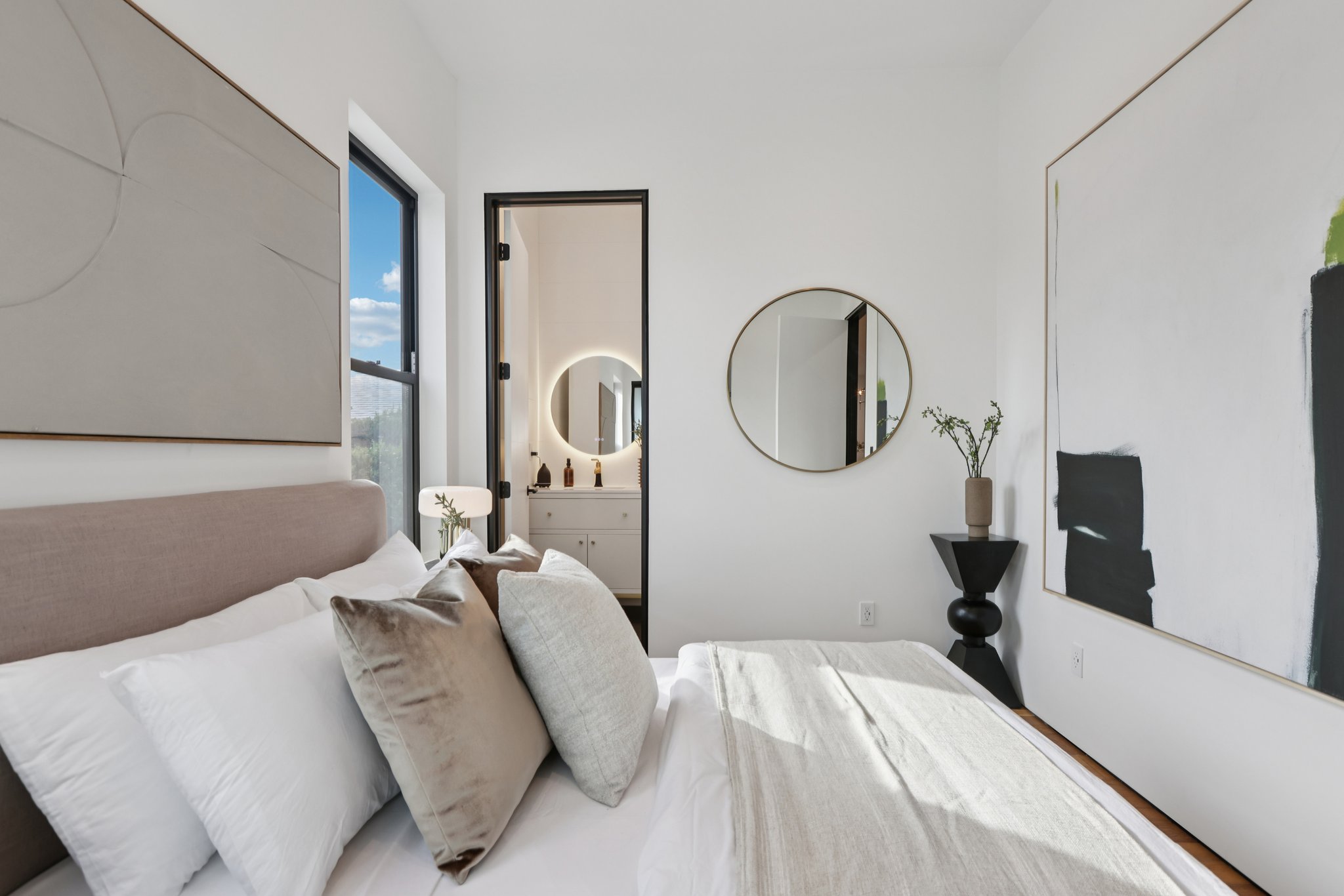 VÃ­a Del Valle-L1911-056.jpg