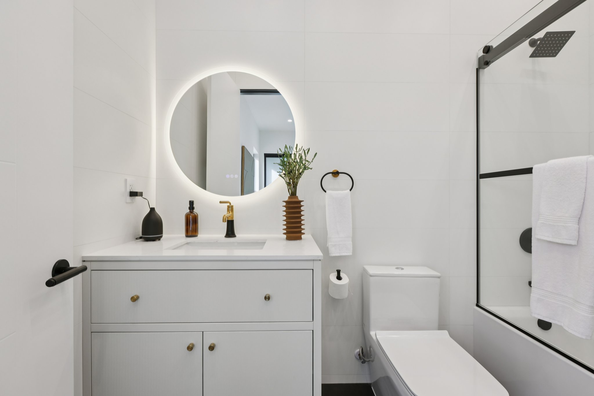 VÃ­a Del Valle-L1911-058.jpg