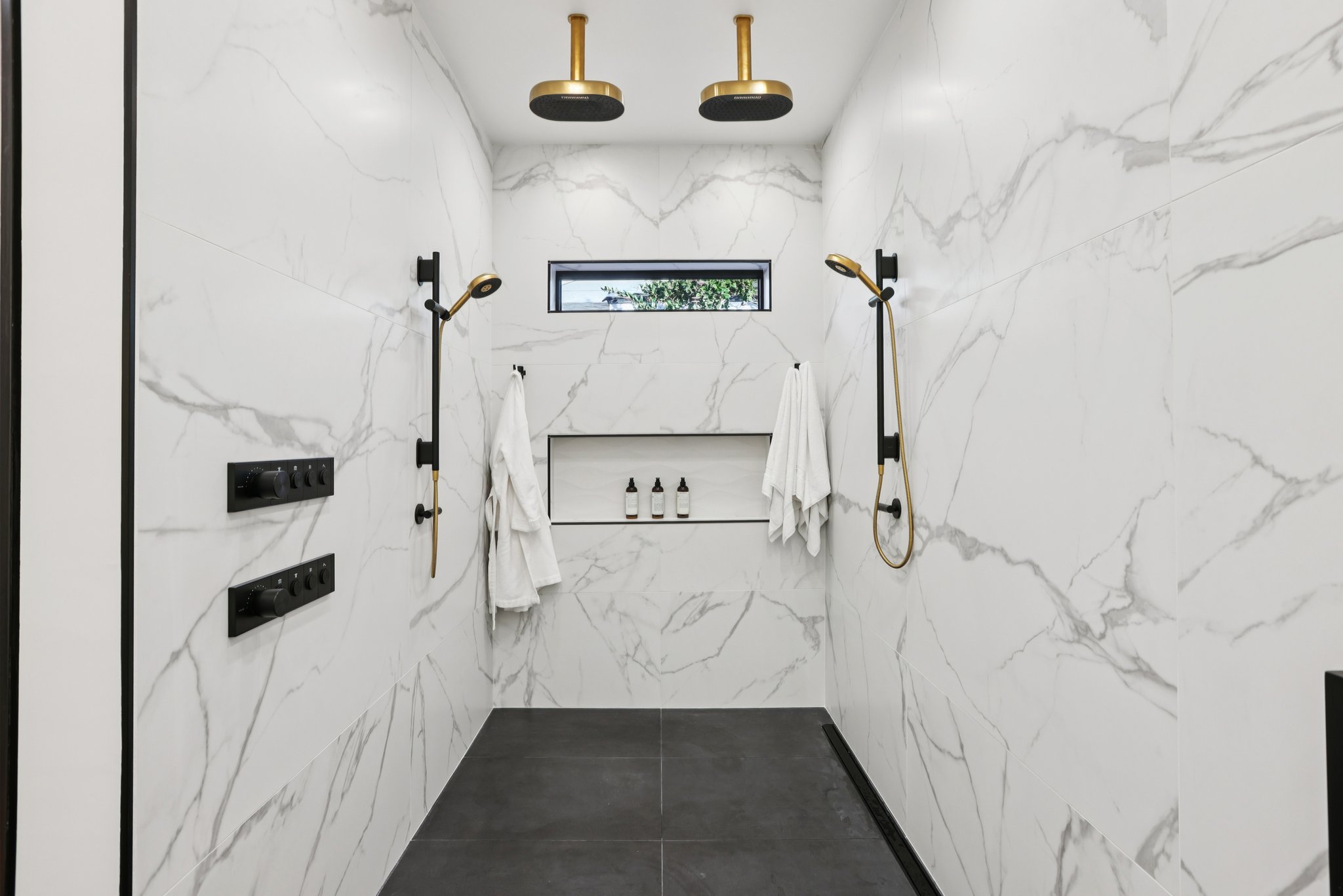 - 5407 VÃ­a Del Valle-L2011-1-001.jpg