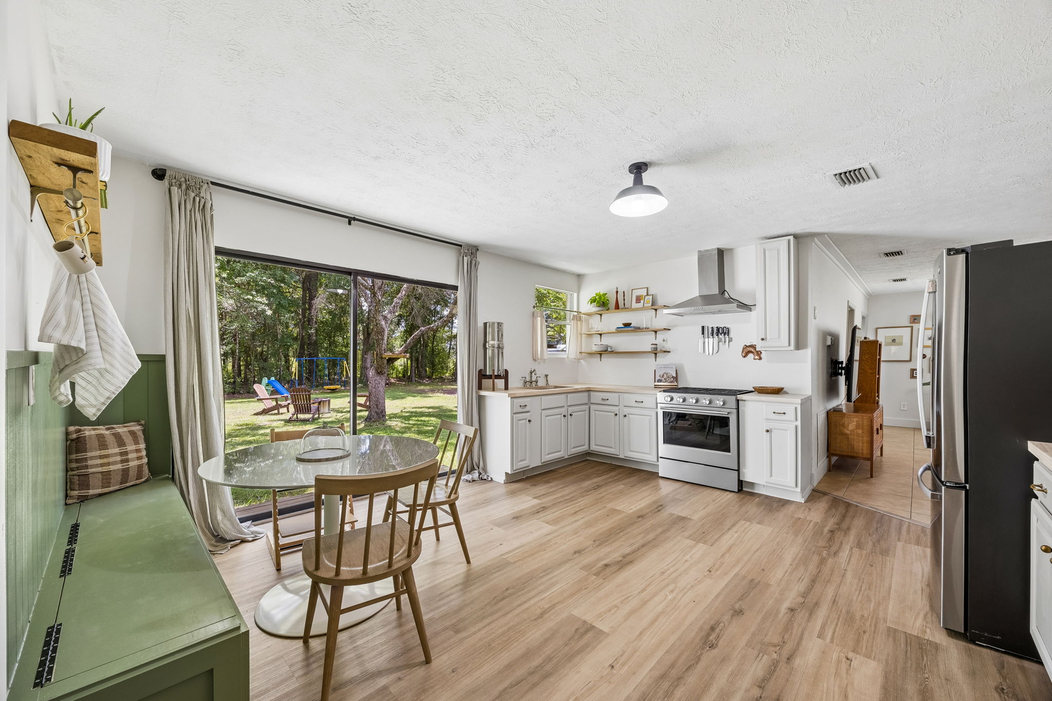 Dining Room/Kitchen