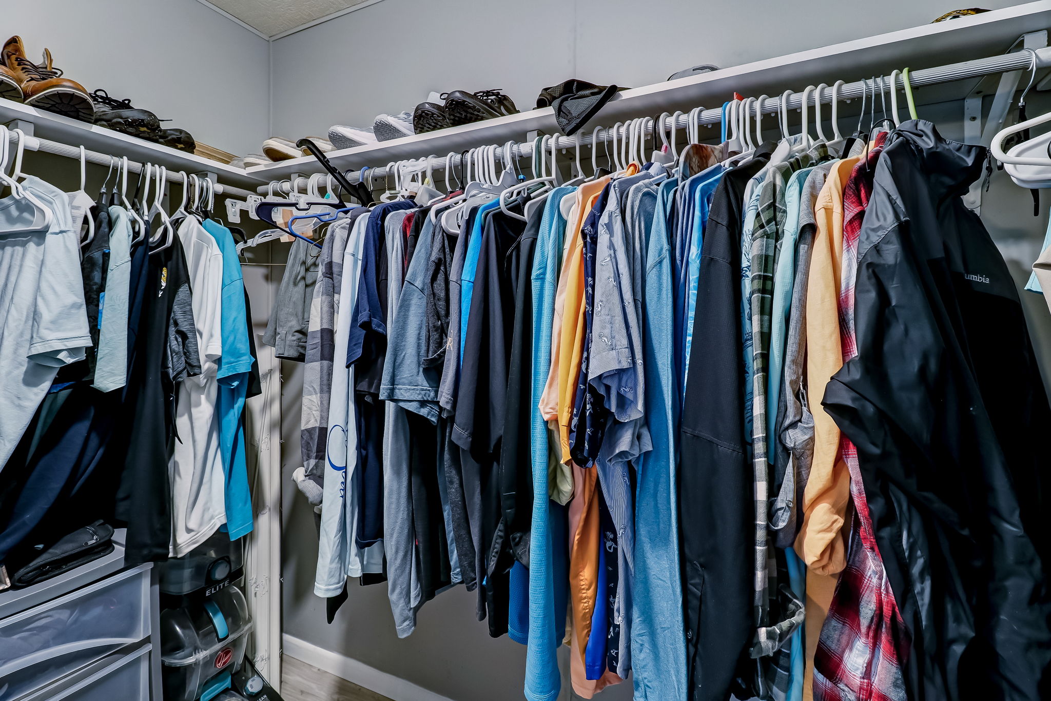 Primary Bedroom Closet