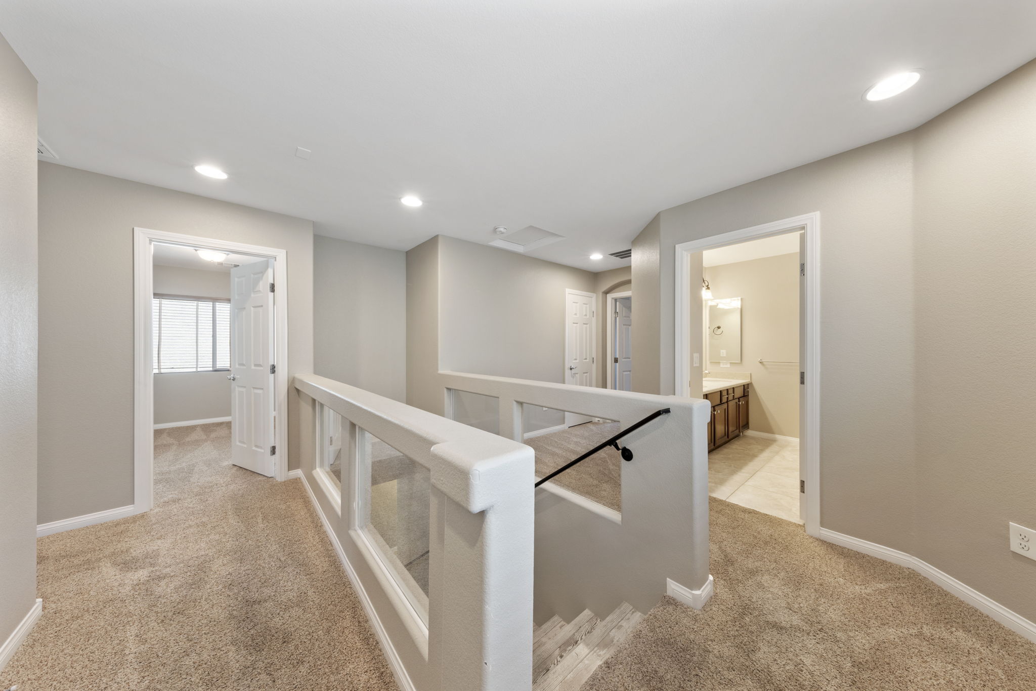 5409 Holding Ave, Las Vegas, NV 89139, USA Photo 28