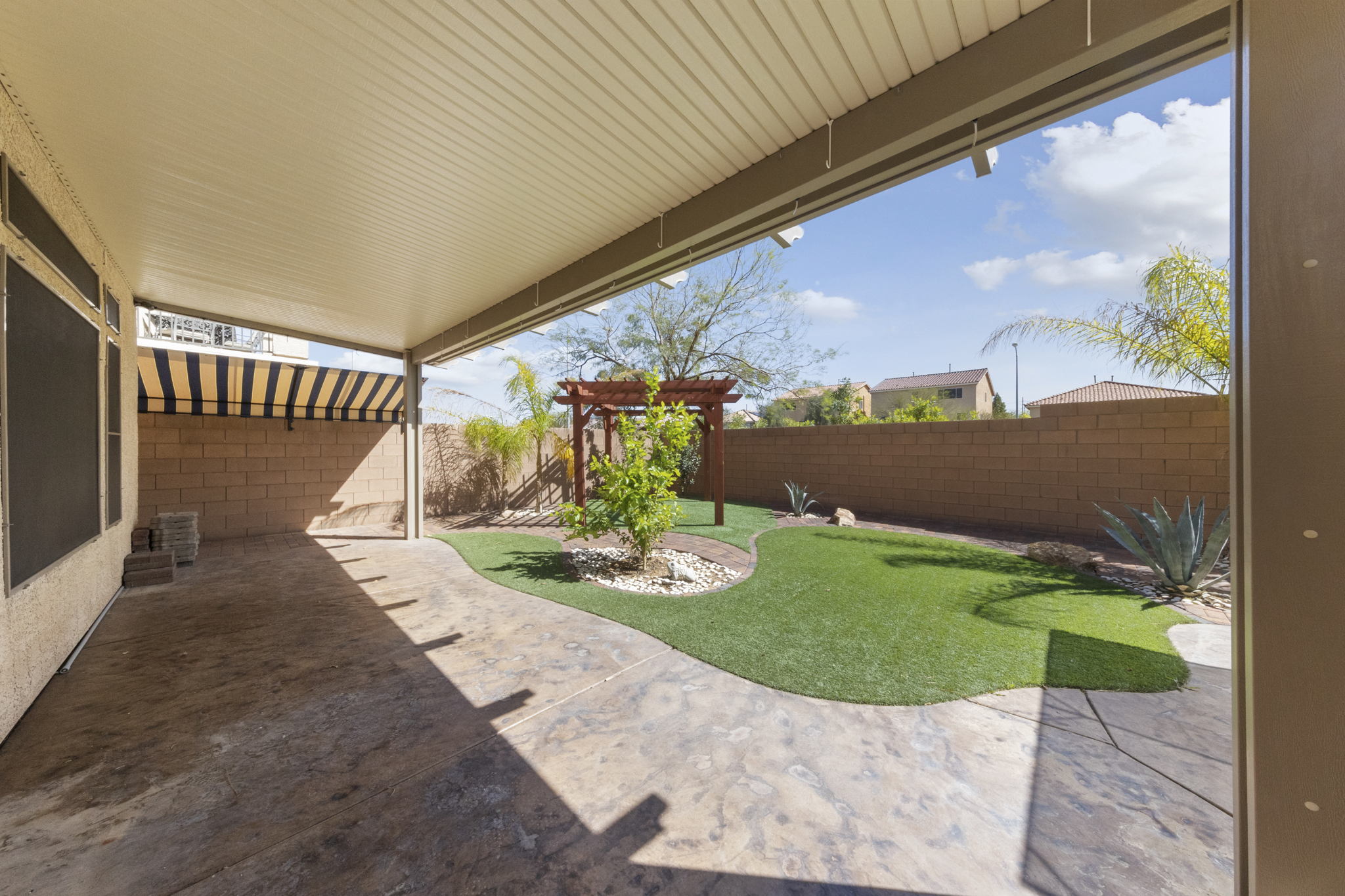 5409 Holding Ave, Las Vegas, NV 89139, USA Photo 3