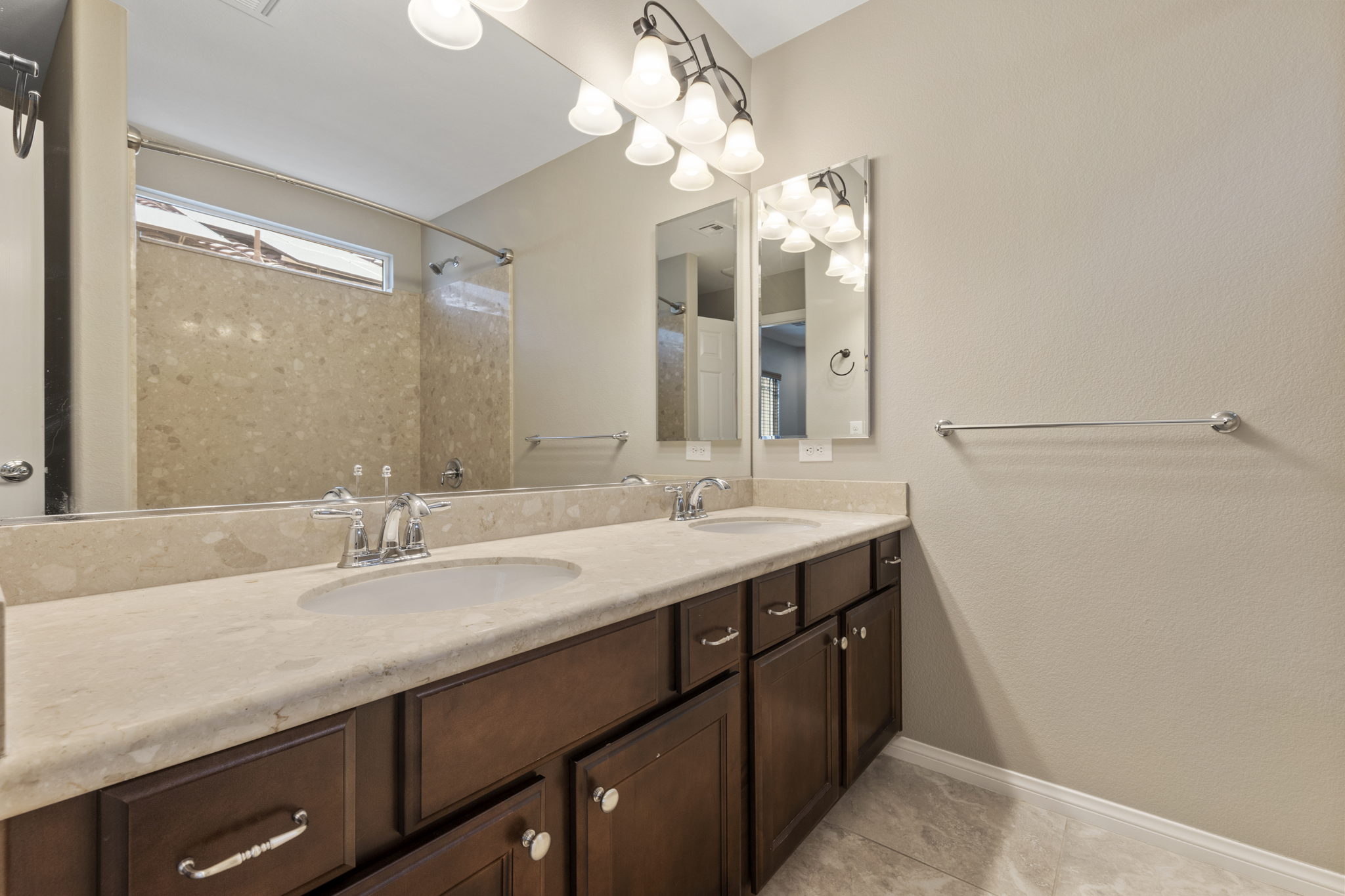 5409 Holding Ave, Las Vegas, NV 89139, USA Photo 19