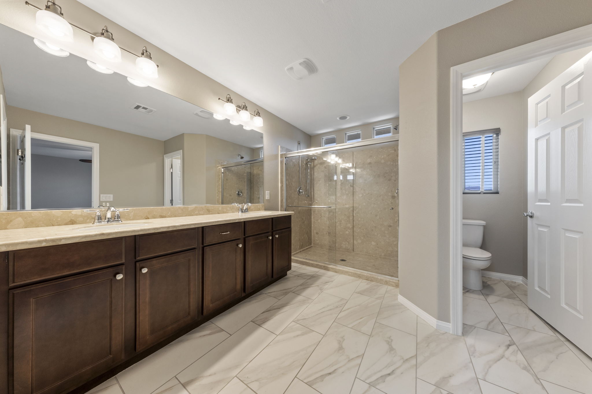 5409 Holding Ave, Las Vegas, NV 89139, USA Photo 23