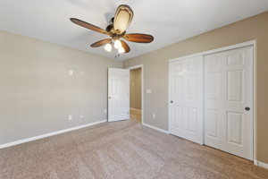 5409 Holding Ave, Las Vegas, NV 89139, USA Photo 31