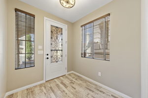 5409 Holding Ave, Las Vegas, NV 89139, USA Photo 5