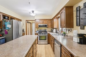 Valley Dr-S2908-015.jpg
