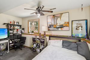 Valley Dr-S2908-028.jpg