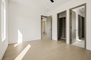  Photo 37