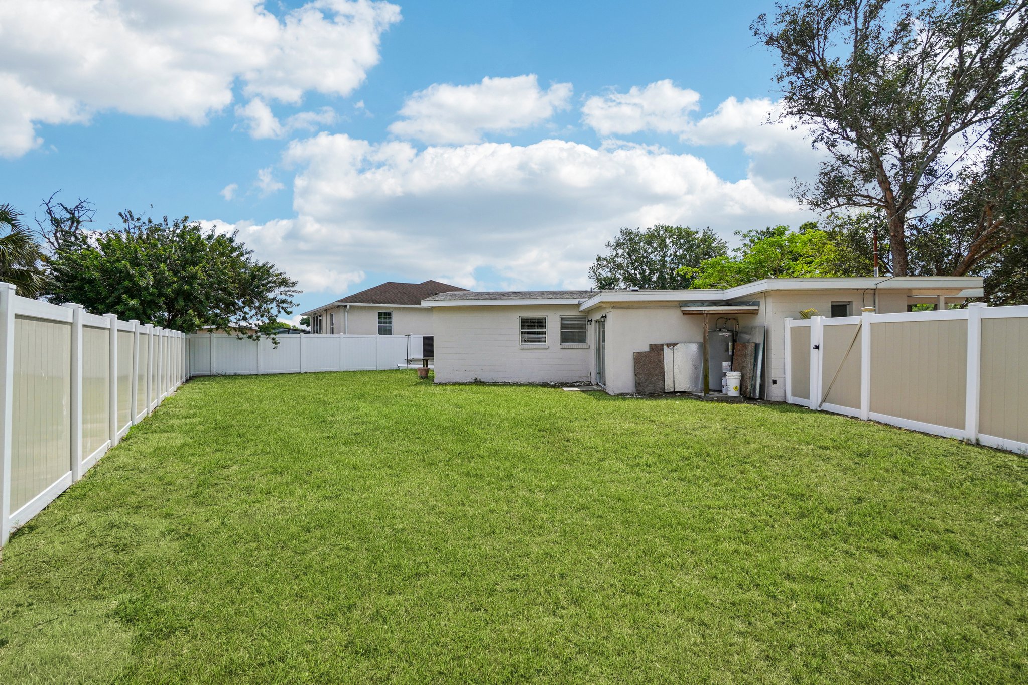 Firefly Ln-S1104-040.jpg