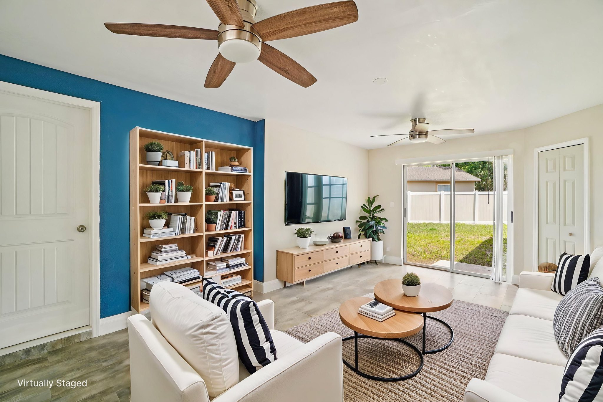 Firefly Ln-S1104-010 virtually staged.jpeg