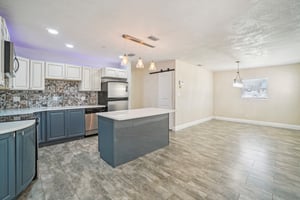 Firefly Ln-S1104-015.jpg