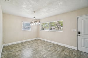 Firefly Ln-S1104-019.jpg