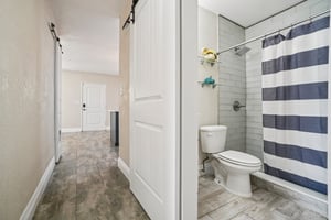 Firefly Ln-S1104-023.jpg