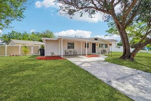 Firefly Ln-S1104-037.jpg