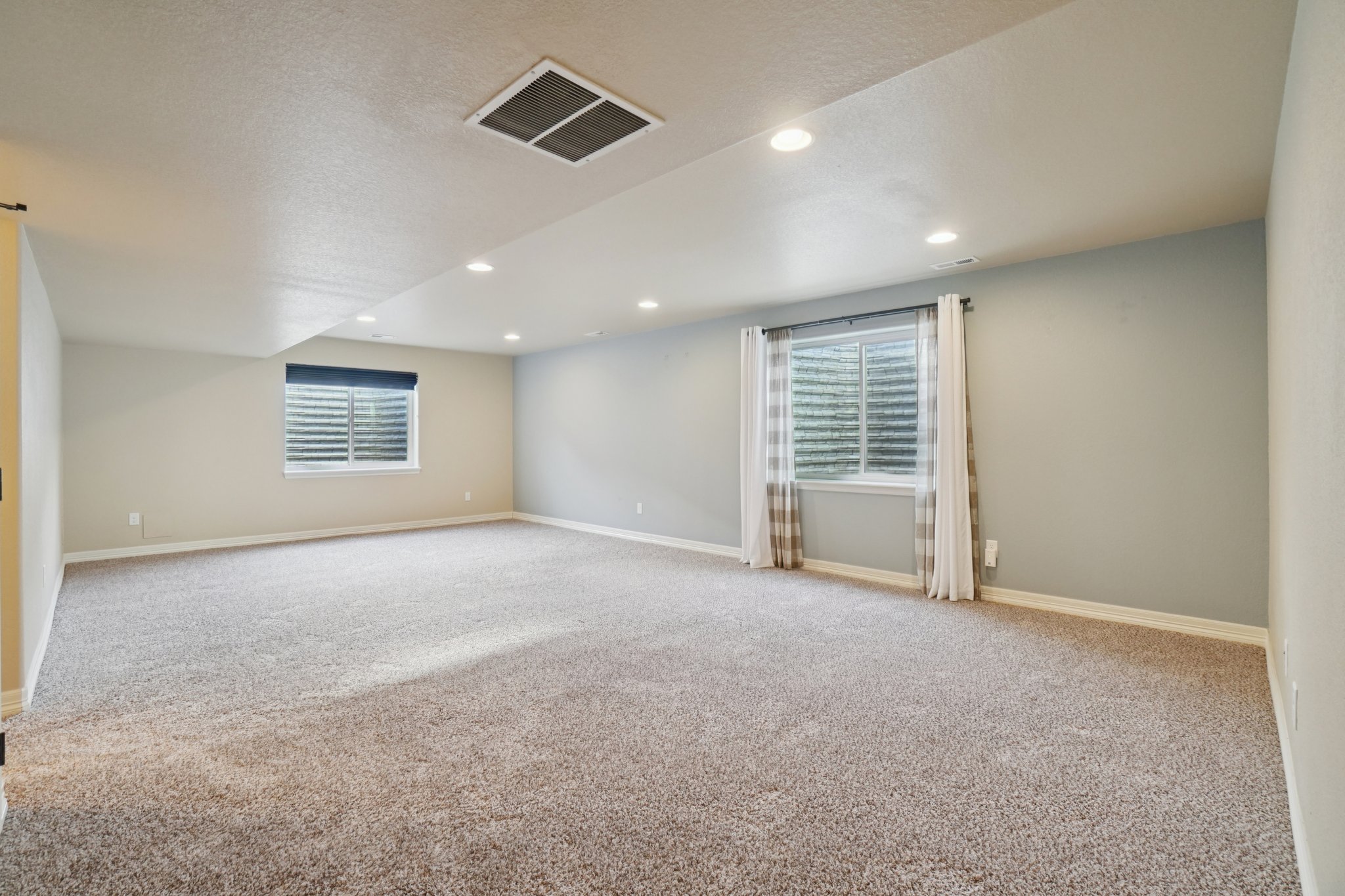 Mount Rainier St-S0312-017.jpg