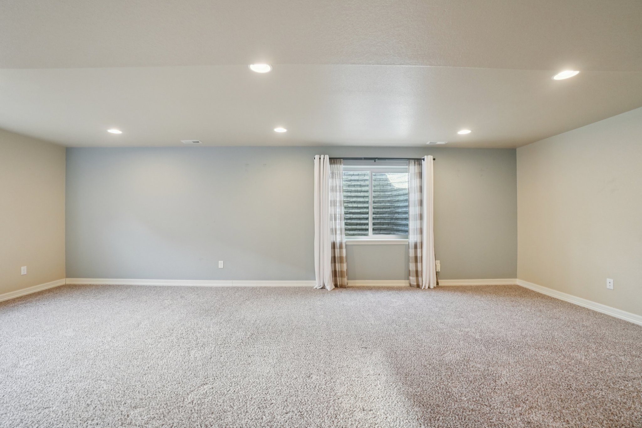 Mount Rainier St-S0312-018.jpg