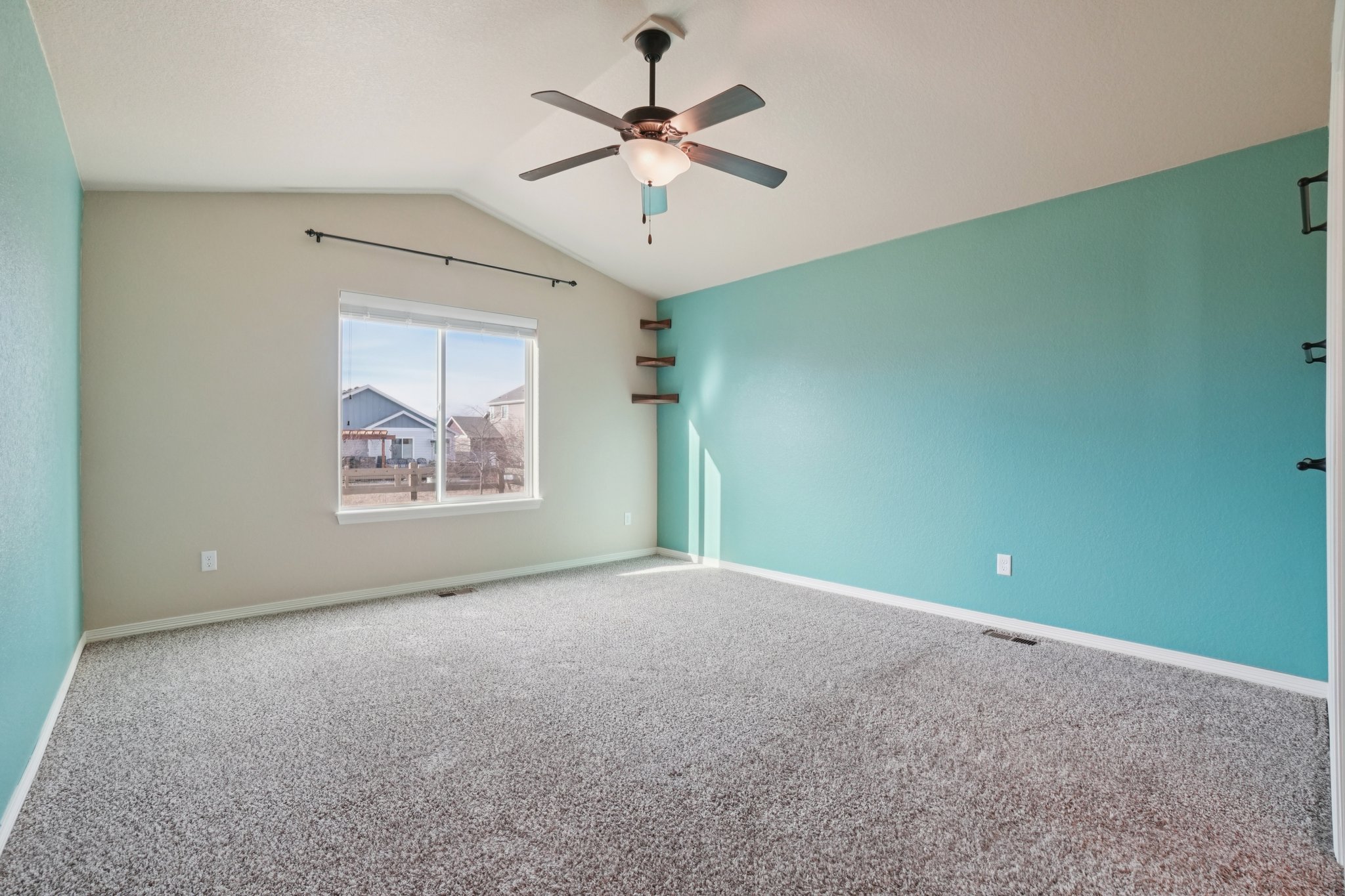 Mount Rainier St-S0312-029.jpg