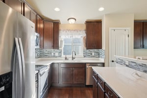 Mount Rainier St-S0312-012.jpg