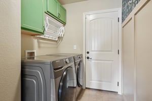 Mount Rainier St-S0312-027.jpg