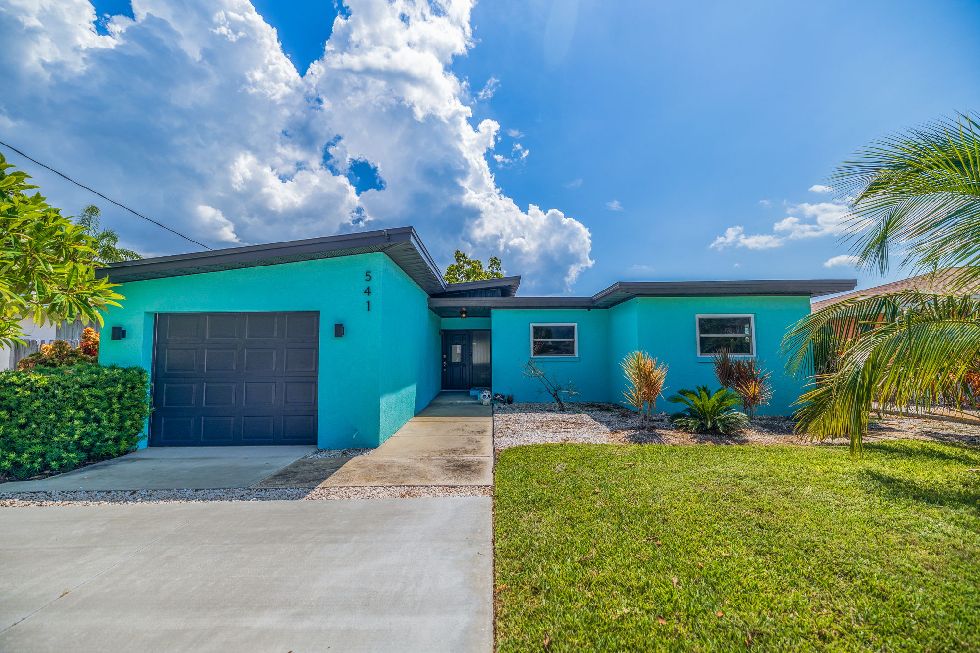 AB3_541 Normandy Rd-4