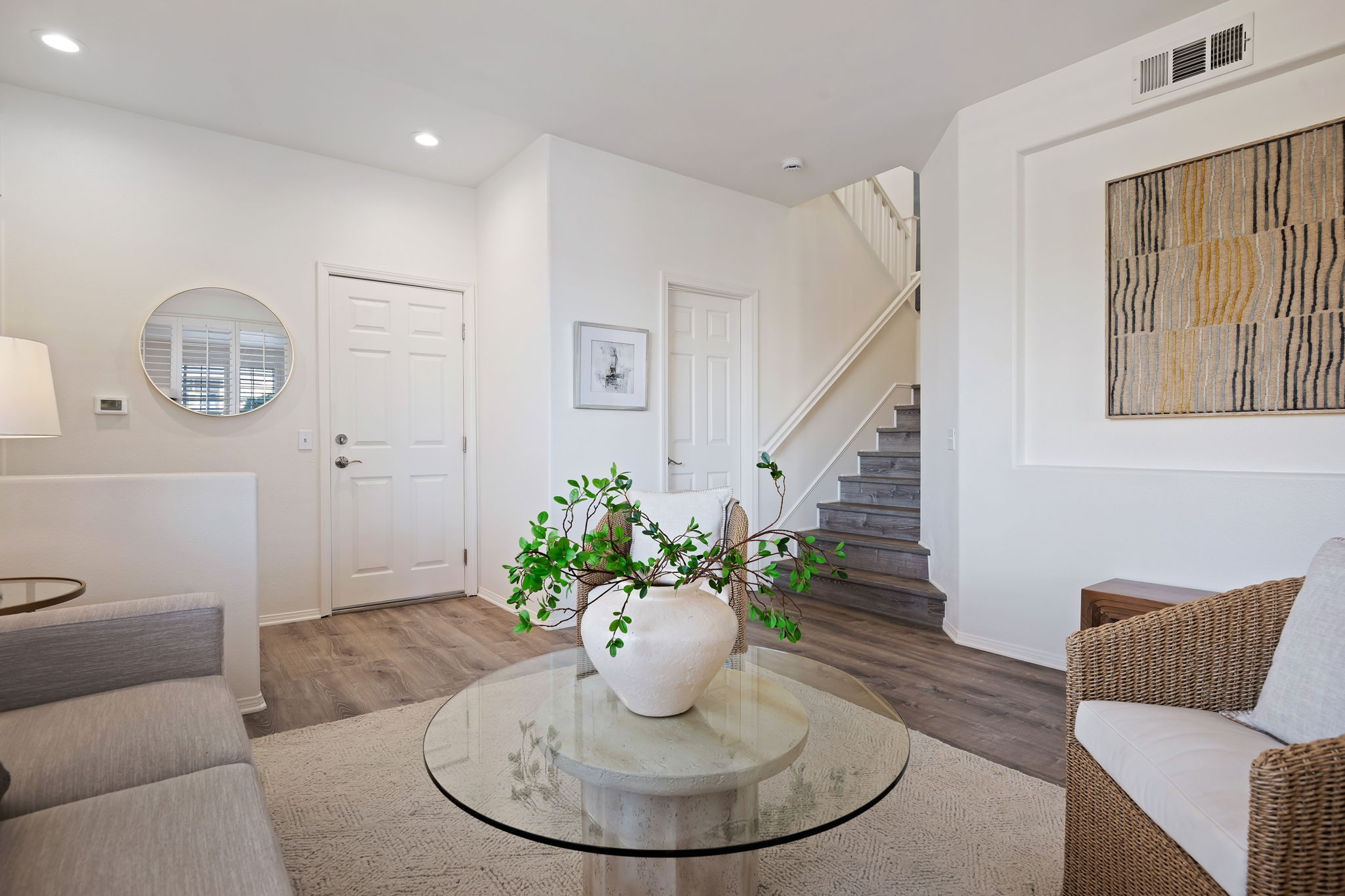 04-Living Room