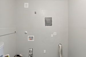  Photo 53