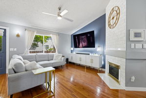  Photo 15