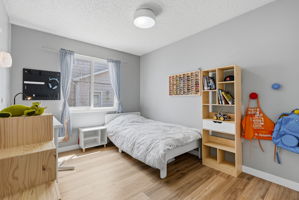  Photo 49