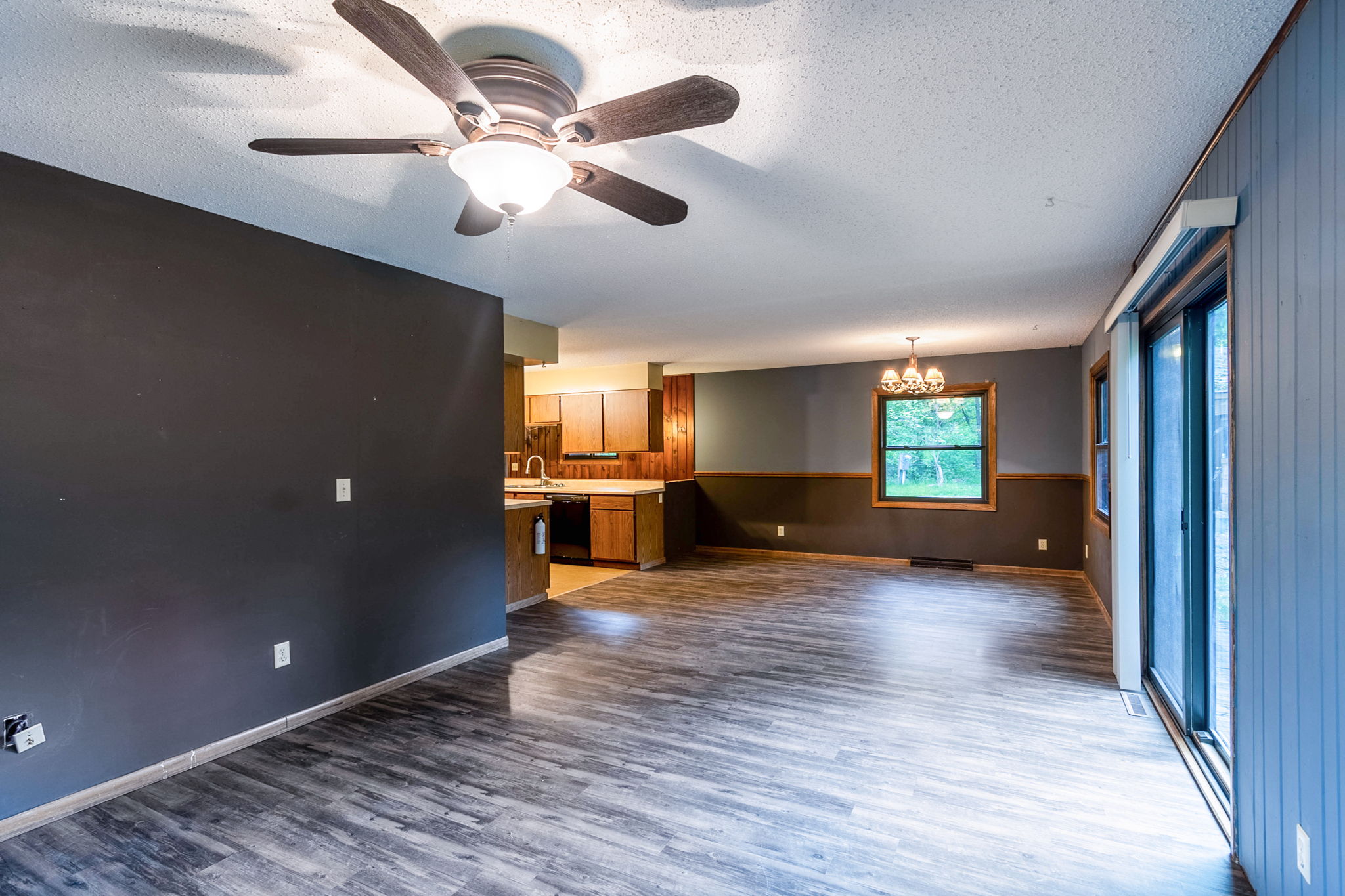 16 livingroom
