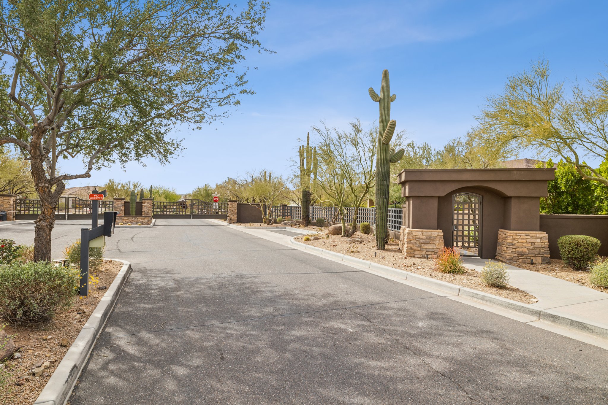 5411 E Duane Ln, Cave Creek, AZ 85331 - 015.jpg