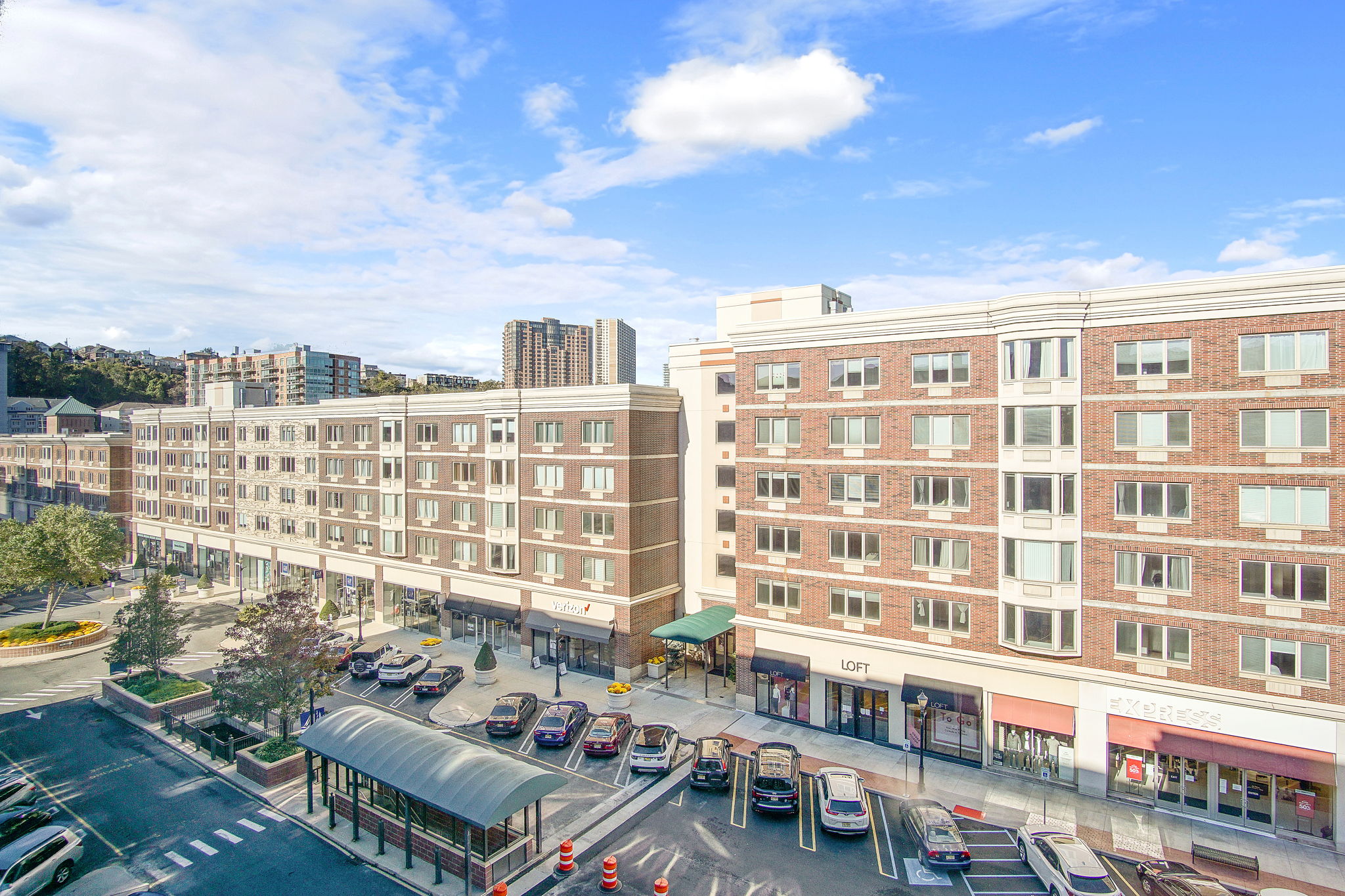 5412 City Pl, Edgewater, NJ 07020 MCAP Studio Real Estate Photography