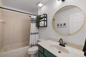 UPDATED Second Bathroom with TILED Tub/Shower Combo and Modern Vanity/Lighting