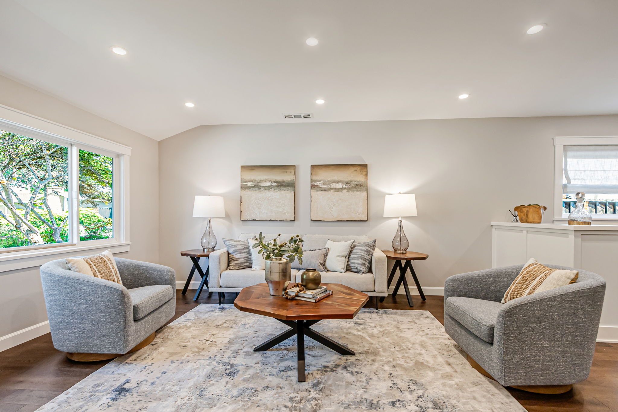 011_5412 Starcrest Dr