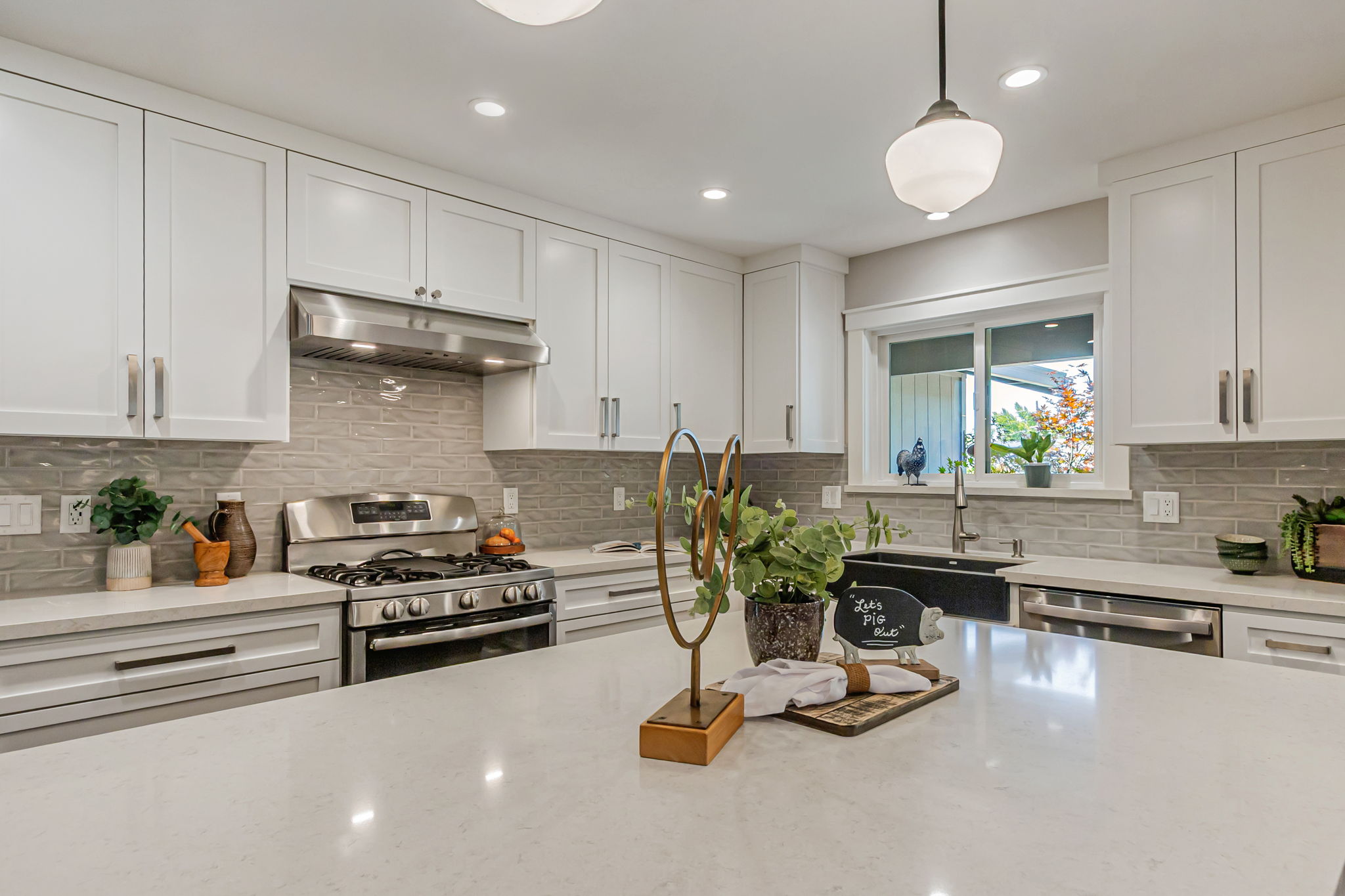 019_5412 Starcrest Dr