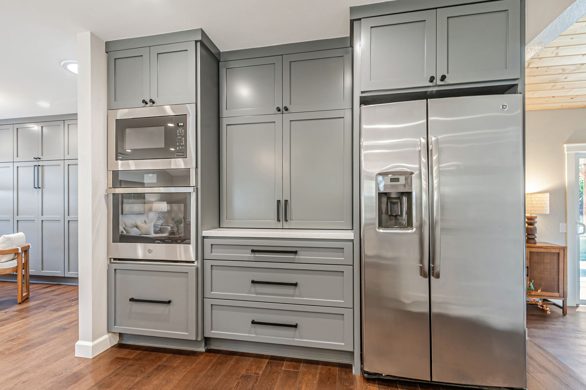 022_5412 Starcrest Dr