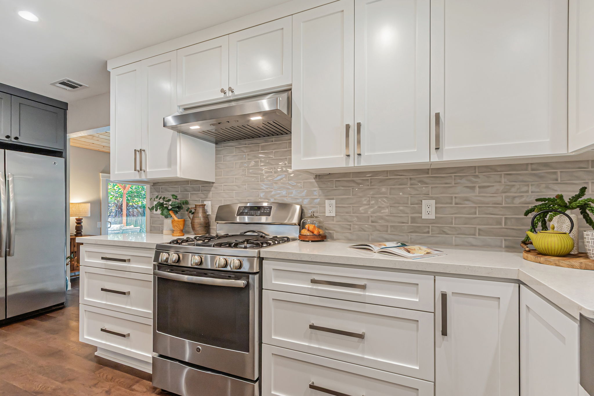 023_5412 Starcrest Dr