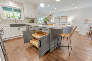 025_5412 Starcrest Dr