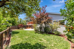 055_5412 Starcrest Dr