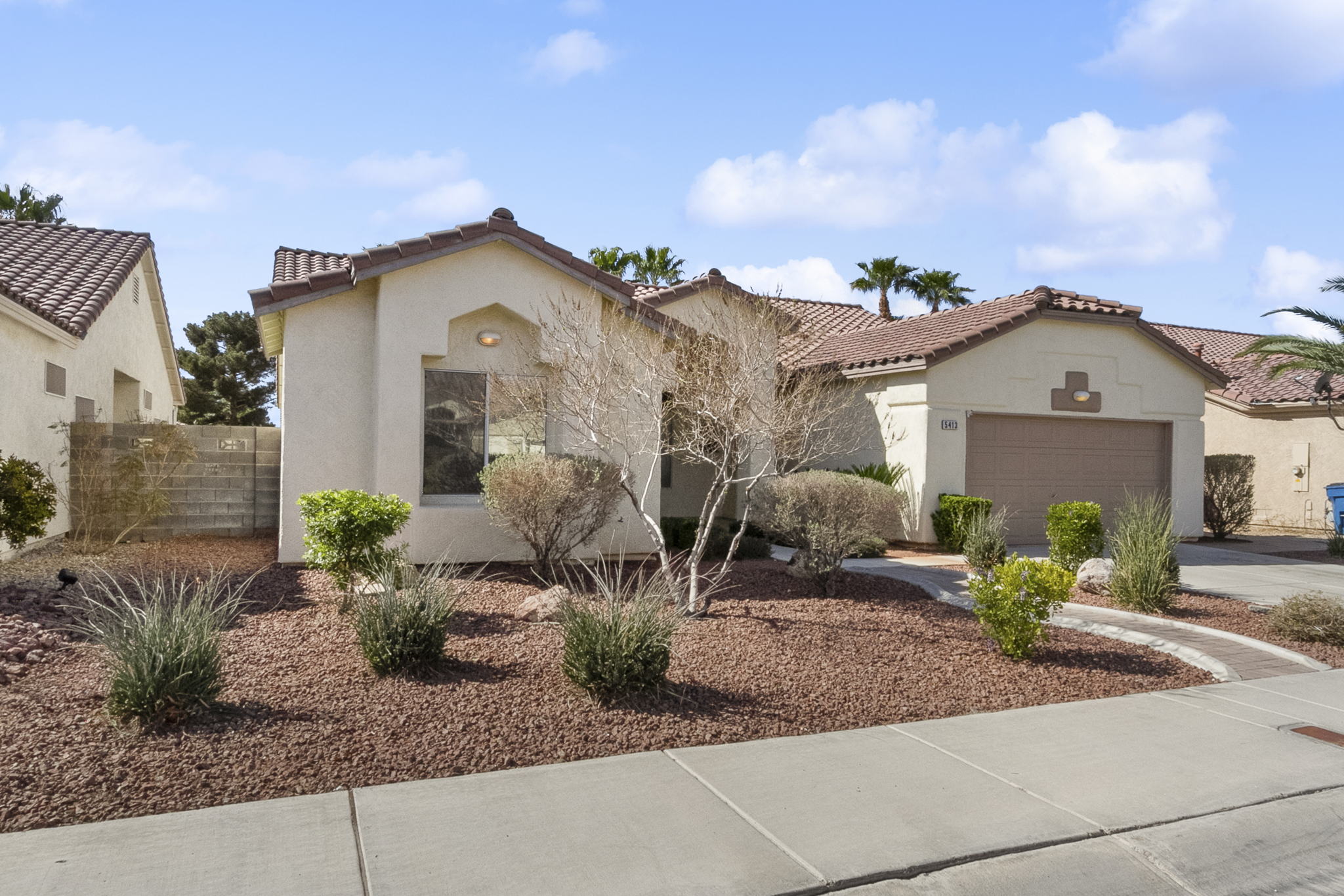 5413 Rusty Anchor Ct, Las Vegas, NV 89130, USA Photo 2