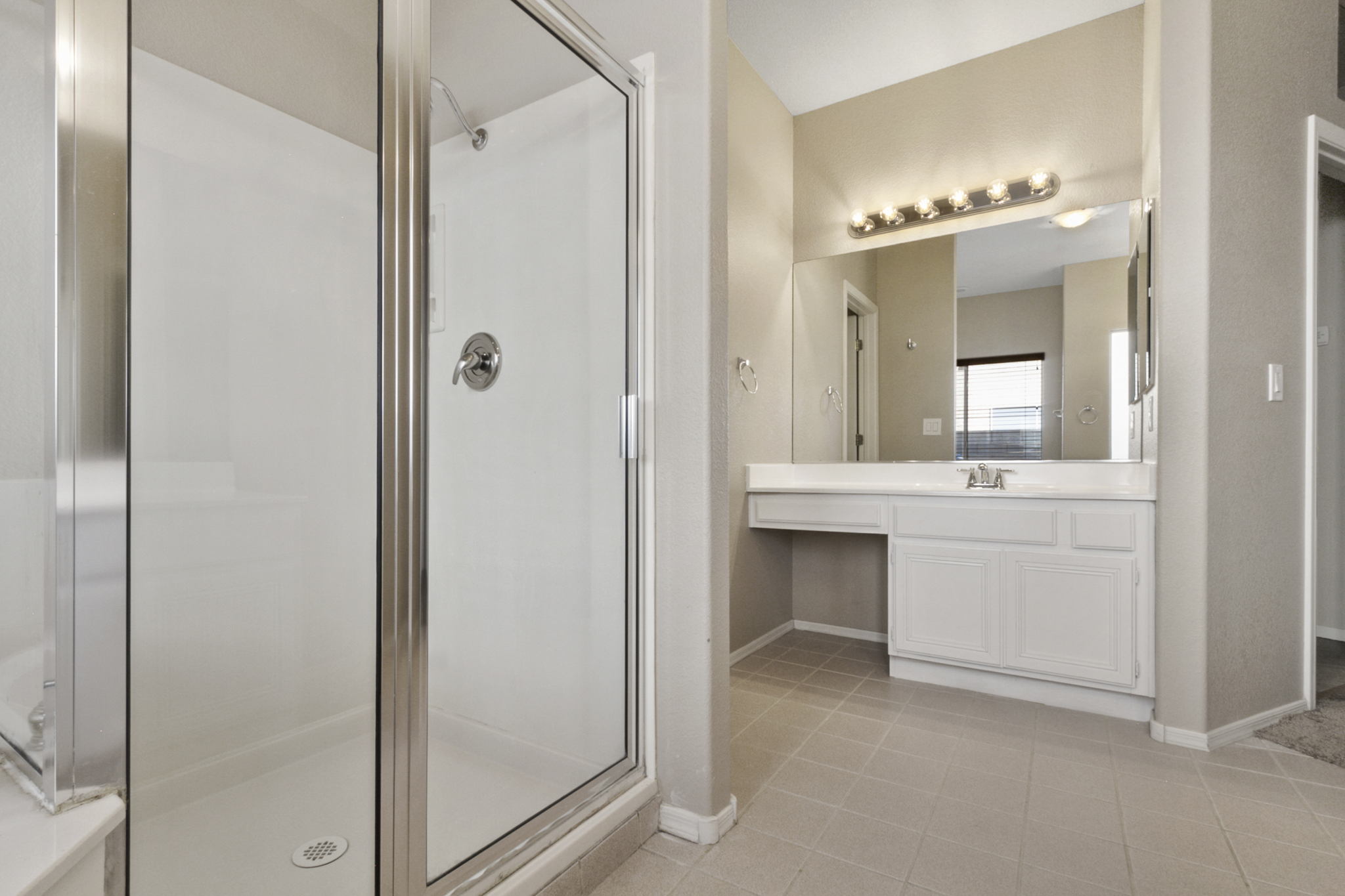 5413 Rusty Anchor Ct, Las Vegas, NV 89130, USA Photo 31