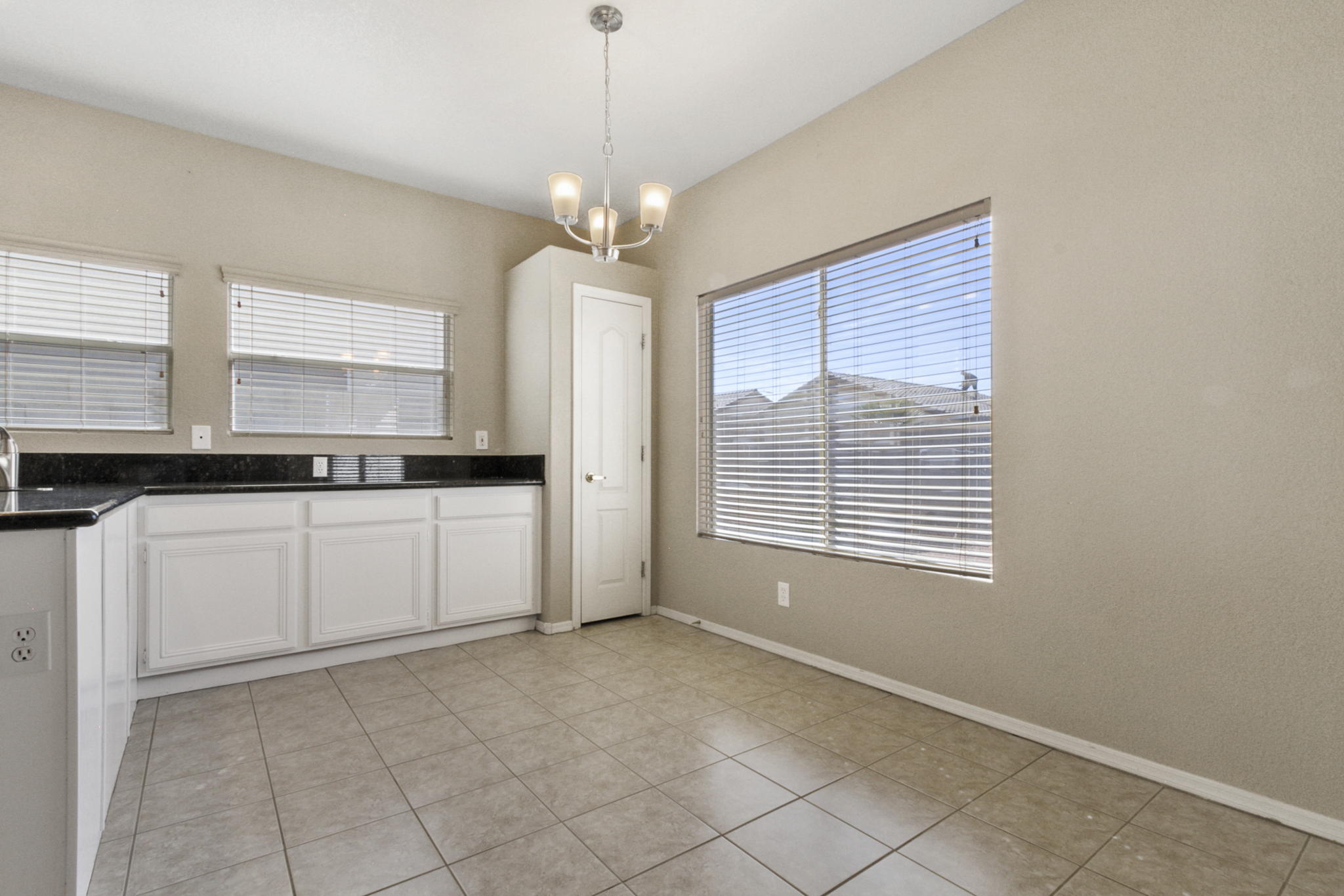 5413 Rusty Anchor Ct, Las Vegas, NV 89130, USA Photo 9