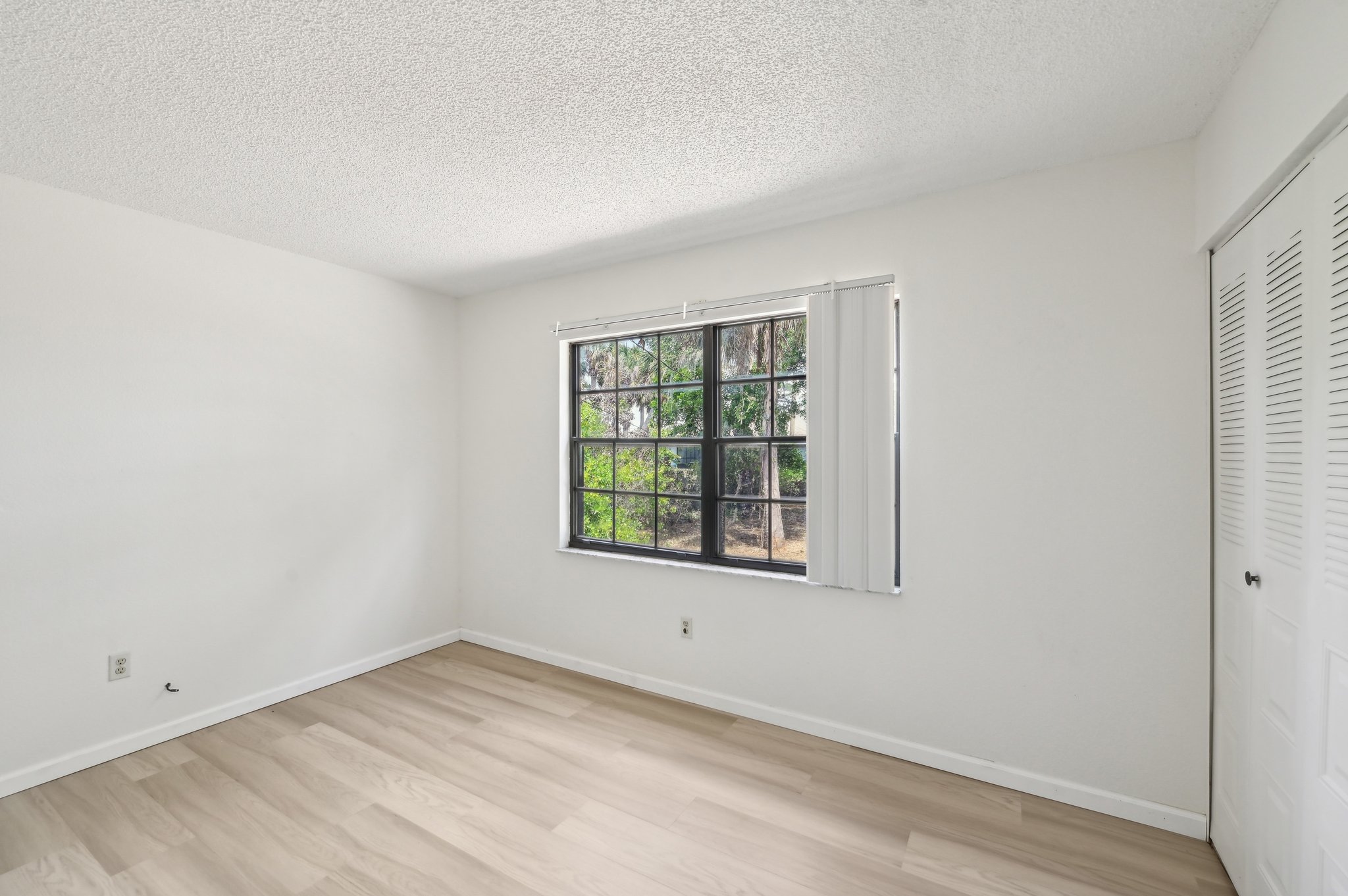 Ansonia Terrace-0305-013.jpg