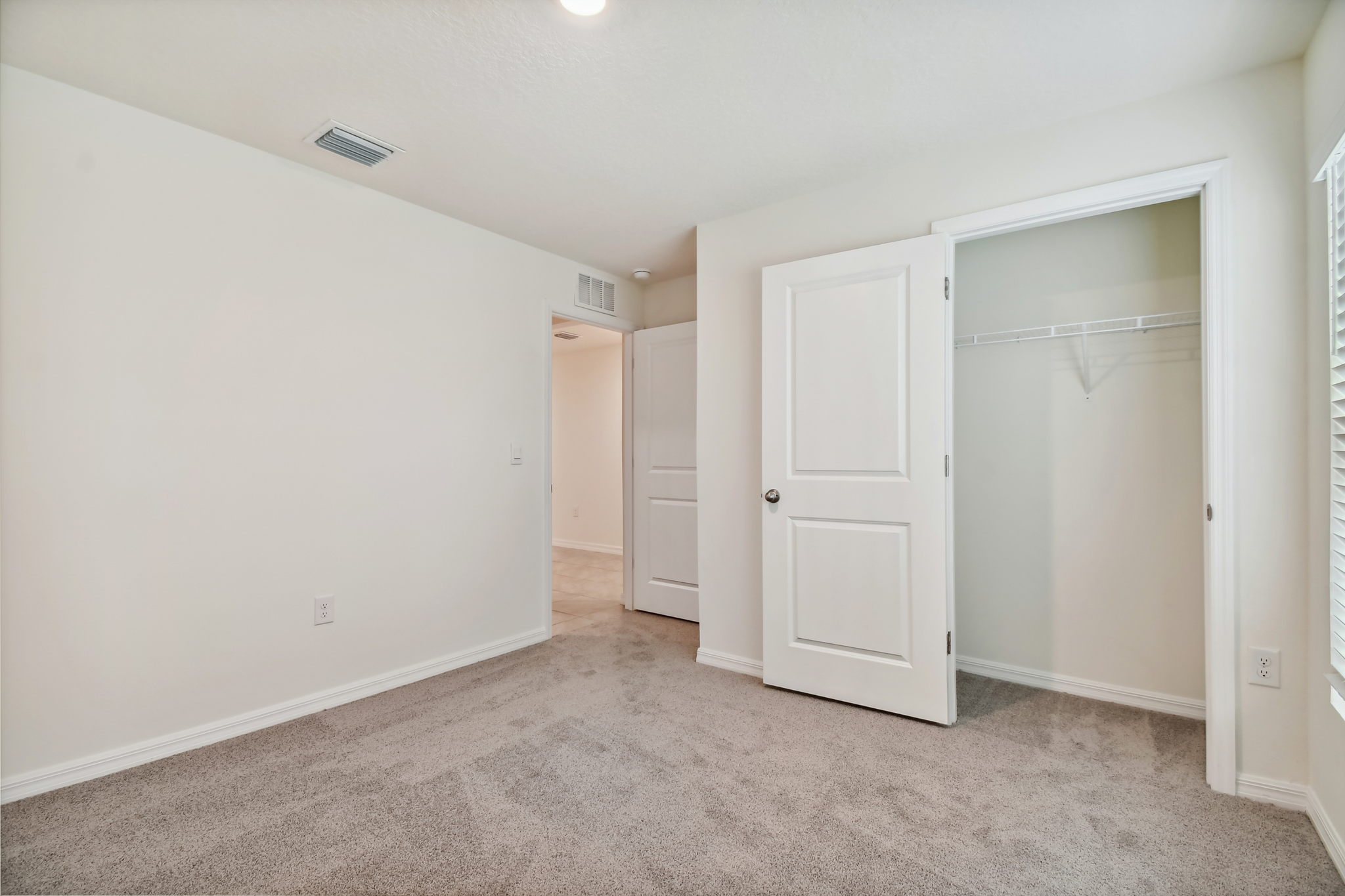 64 - 5415_Logan_Cave_Ave_Wimauma_FL_33598