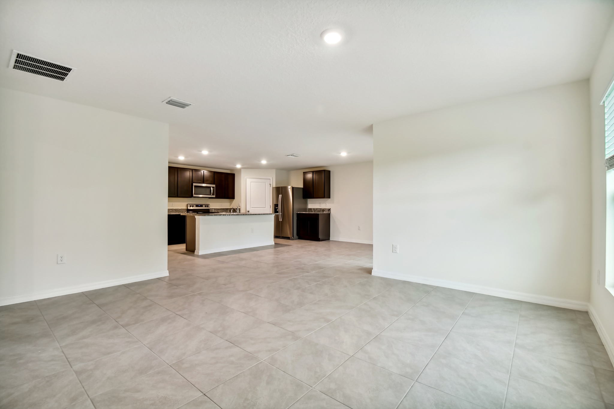 46 - 5415_Logan_Cave_Ave_Wimauma_FL_33598