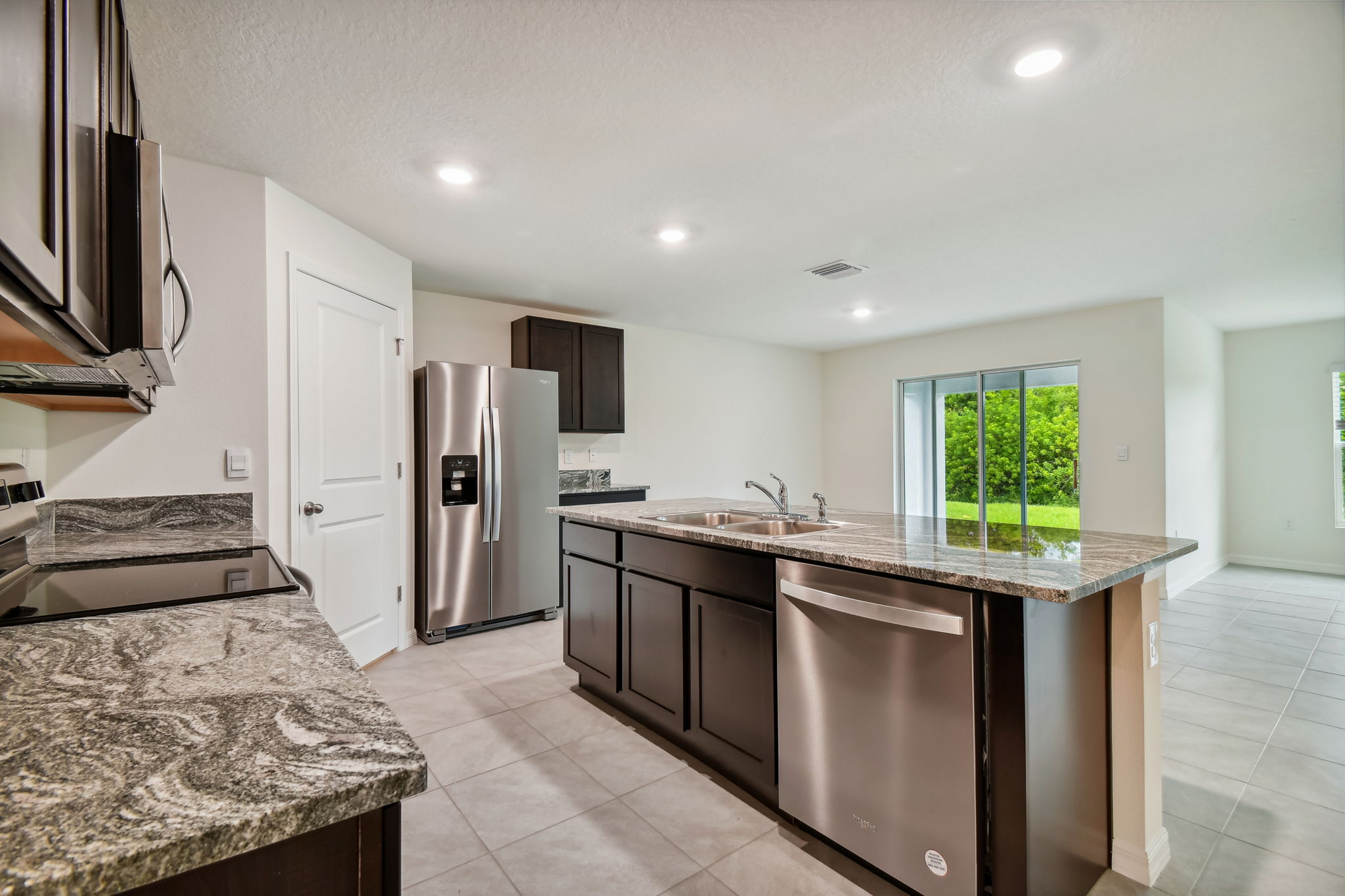 56 - 5415_Logan_Cave_Ave_Wimauma_FL_33598